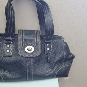 BLACK COACH HANDBAG - GOOD CONDITION
